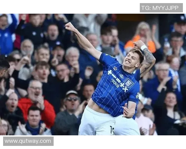 中超精彩对决切尔西绝杀尤文图斯全场沸腾瞬间回顾