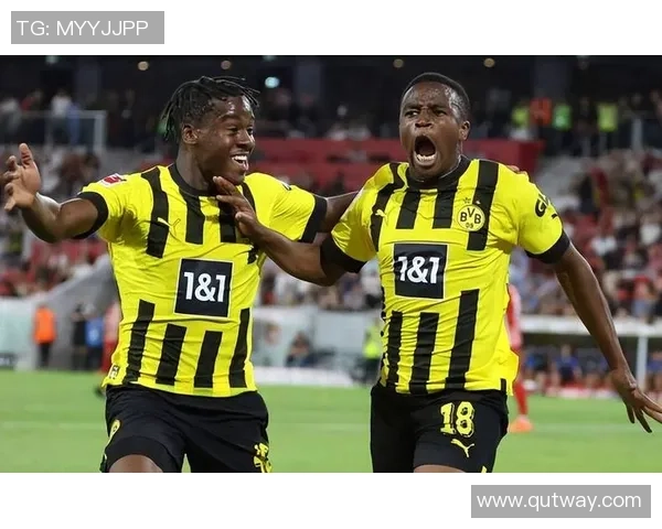 意甲激战多特蒙德与切尔西战成平局红牌事件引发全场热议与转会传闻 意甲激战多特蒙德与切尔西战成平局红牌事件引发全场热议与转会传闻