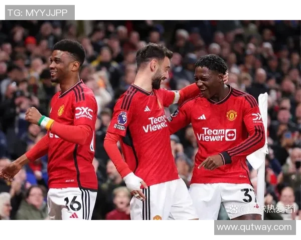 欧联杯激战国米逆转曼联红牌争议引发全场热议与转会传闻 欧联杯激战国米逆转曼联红牌争议引发全场热议与转会传闻