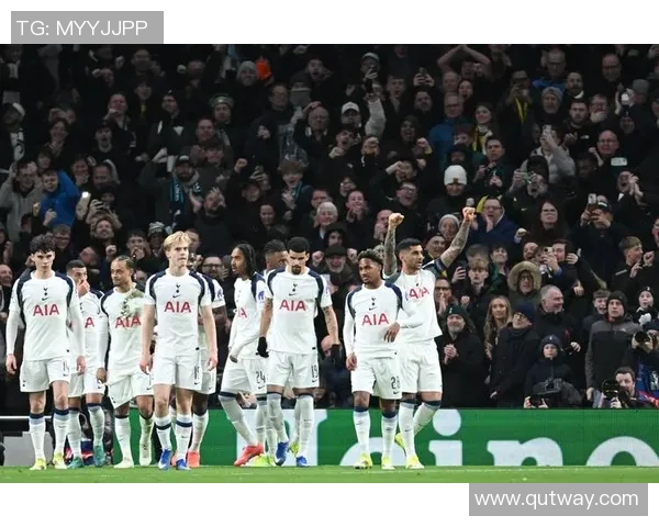 欧联杯激战多特蒙德与热刺平局点球大战精彩瞬间回顾与赛后分析 欧联杯激战多特蒙德与热刺平局点球大战精彩瞬间回顾与赛后分析