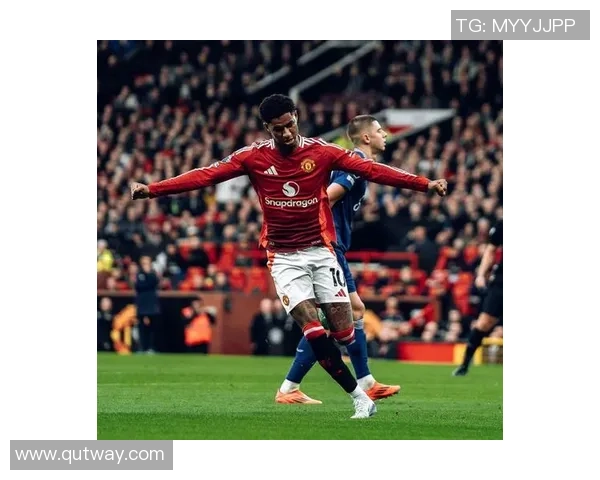 曼联逆转切尔西精彩战报四比三全场沸腾瞬间回顾