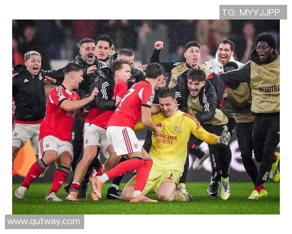 欧冠激战本菲卡与AC米兰握手言和绝杀时刻引发全场狂欢与转会热议