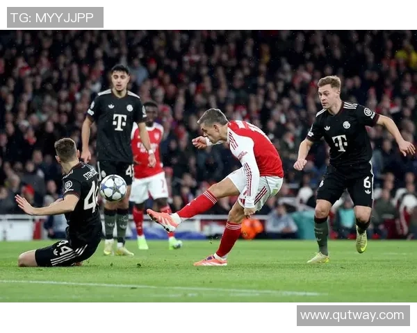 国王杯精彩对决拜仁狂胜阿森纳五球大捷引发全场热议